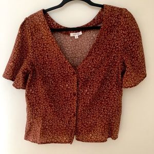 Sustainably-made Floral Convertible blouse